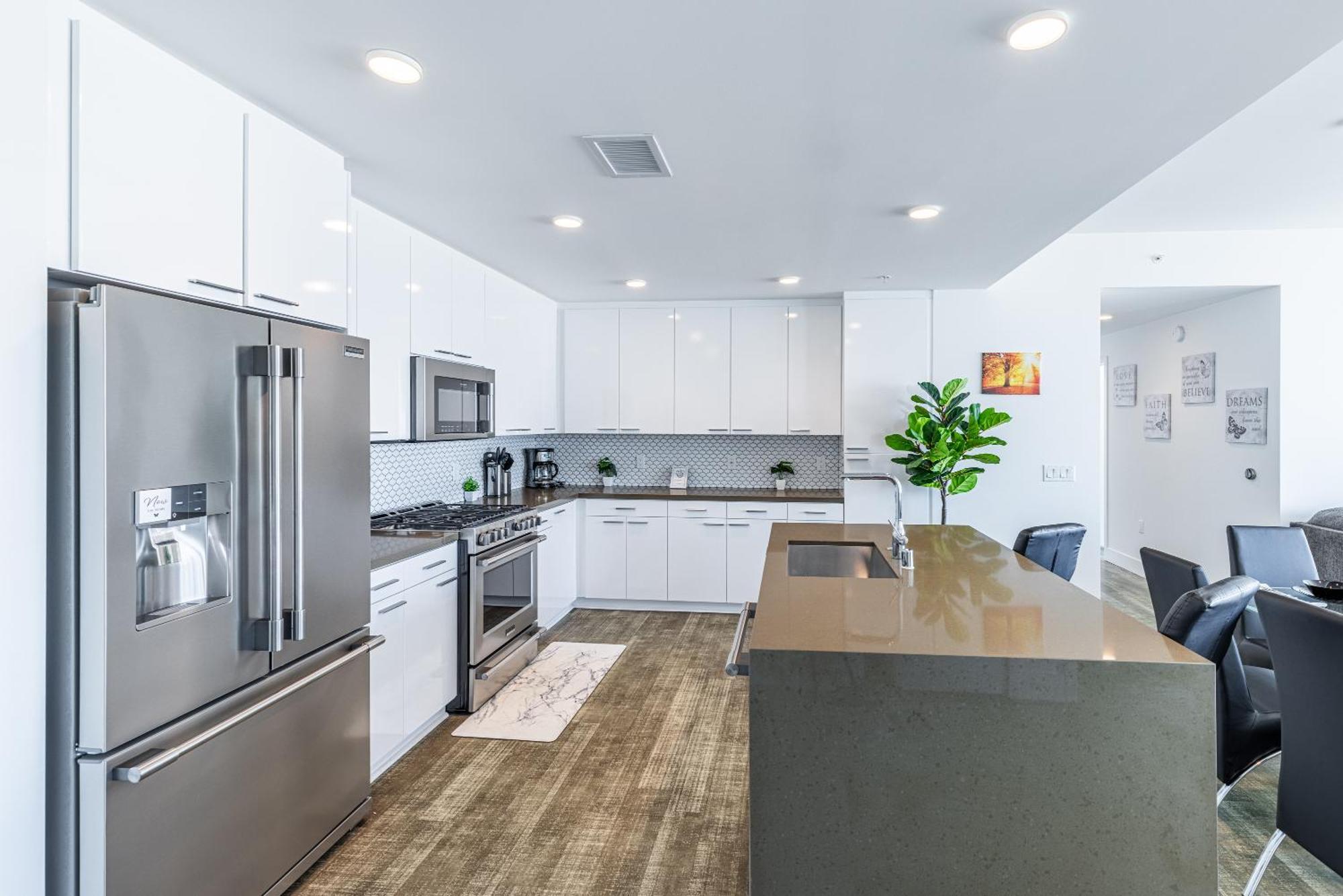 לוס אנג'לס Top Floor High Rise 3 Bed Dtla Skyscraper Penthouse מראה חיצוני תמונה